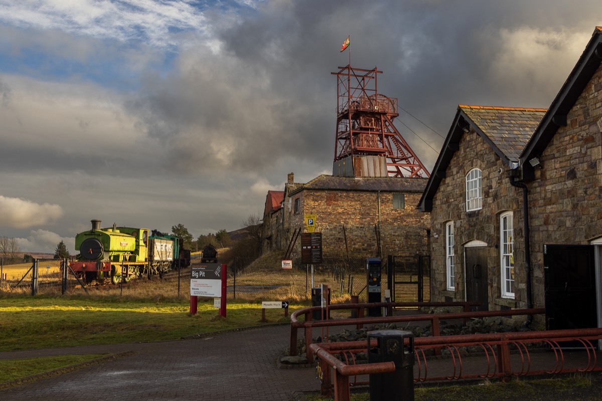 Stacks Image 1249